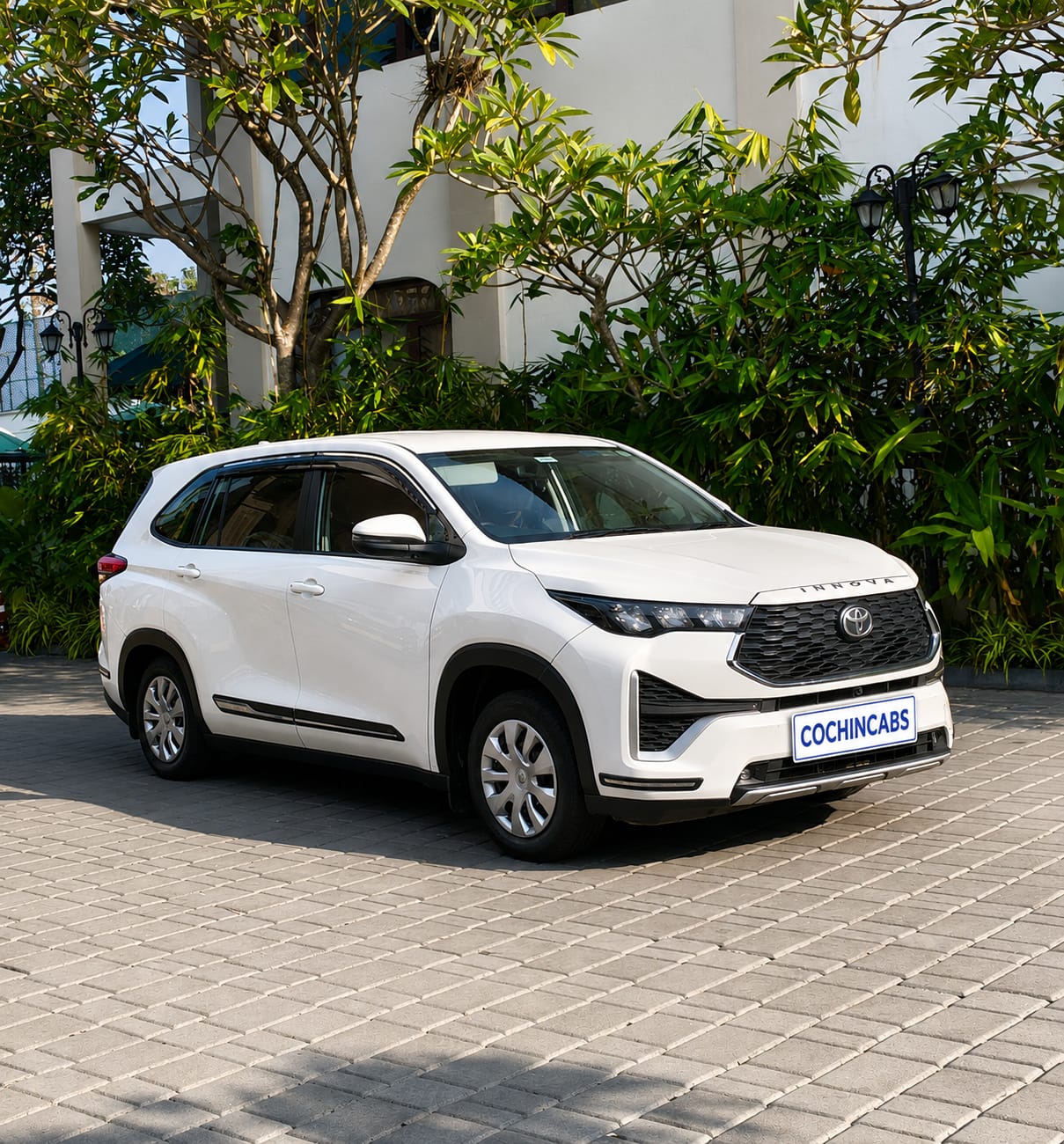 Innova Hycross